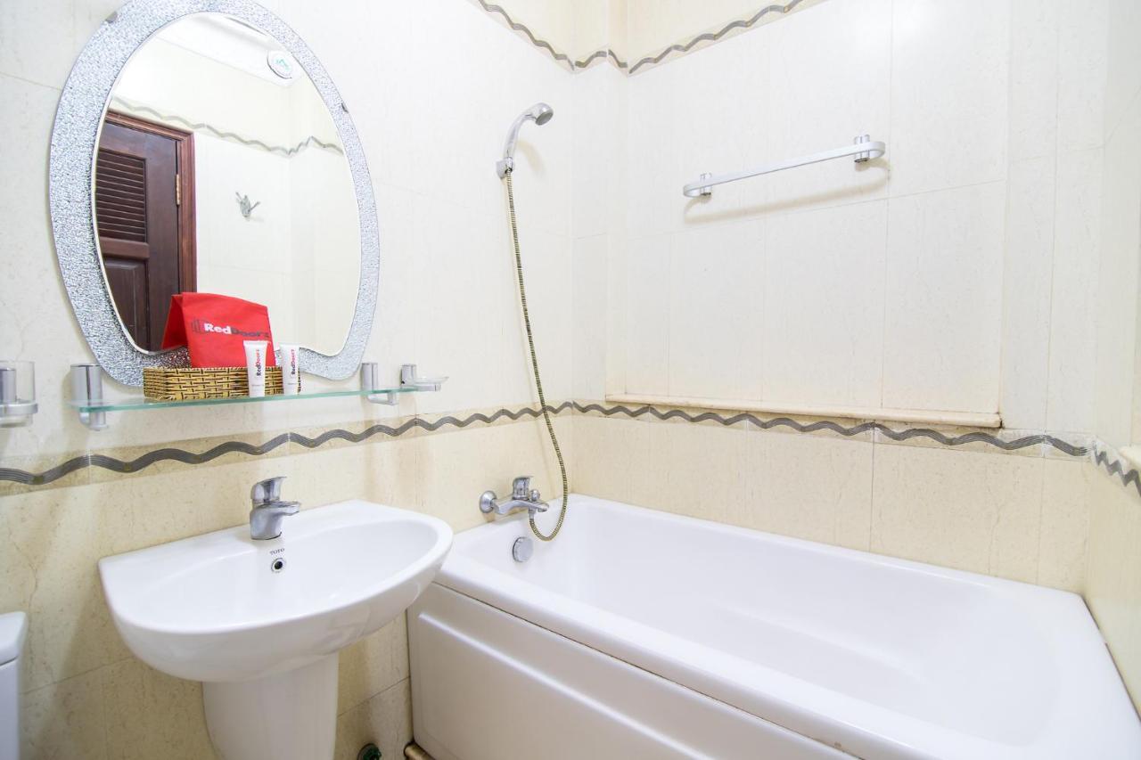 Reddoorz Near Pico Plaza Cong Hoa Hotel Хошимин Екстериор снимка