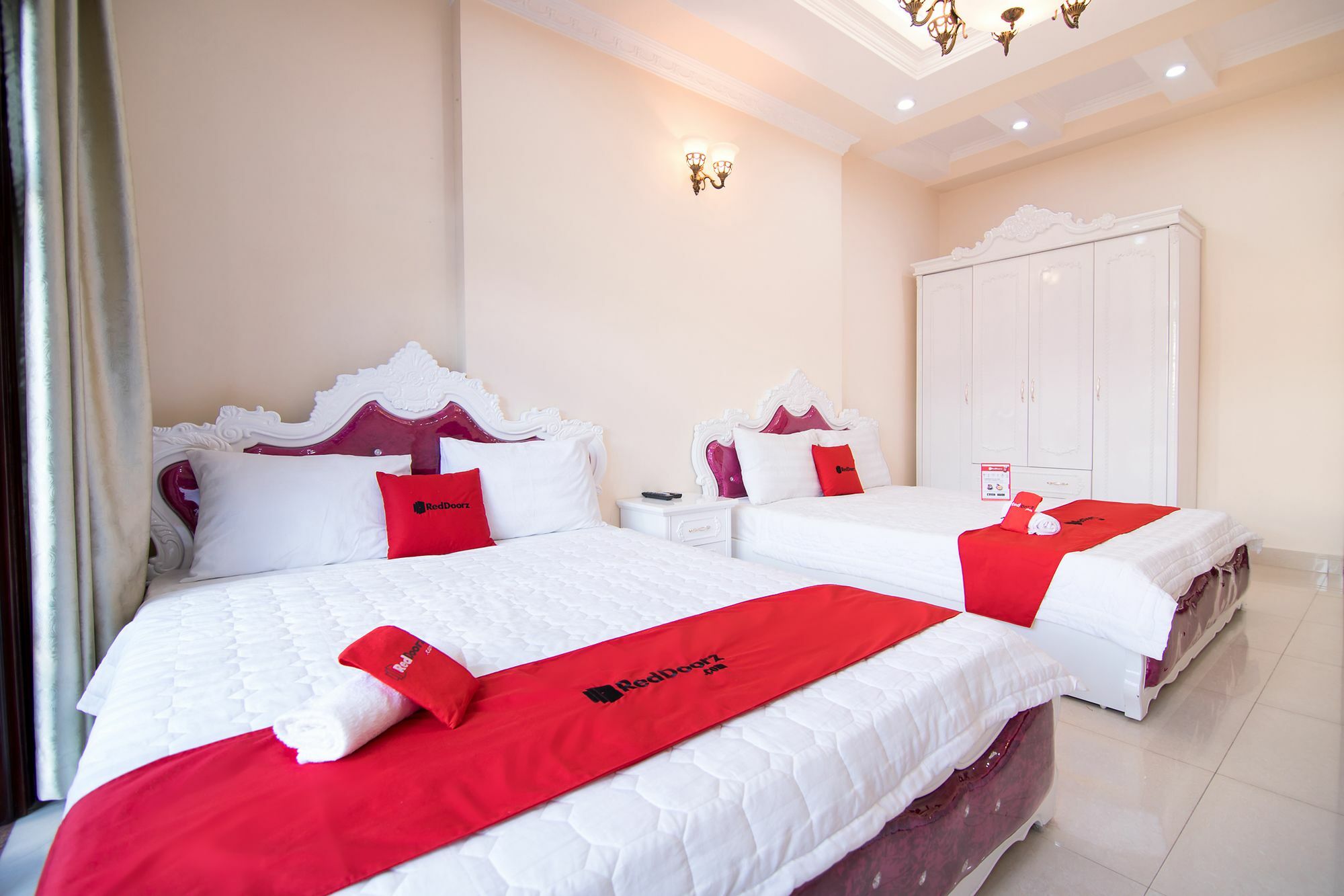 Reddoorz Near Pico Plaza Cong Hoa Hotel Хошимин Екстериор снимка
