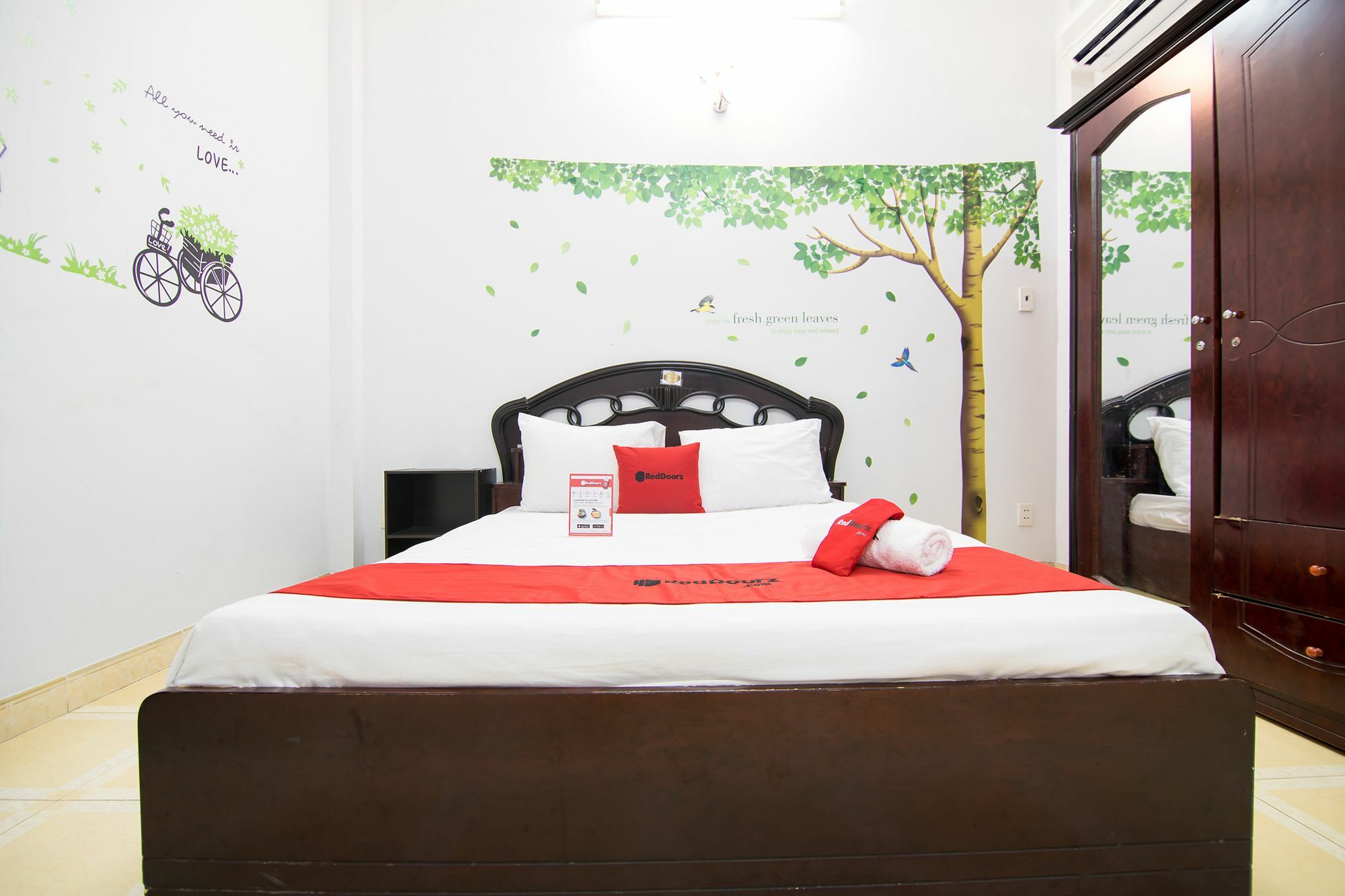 Reddoorz Near Pico Plaza Cong Hoa Hotel Хошимин Екстериор снимка
